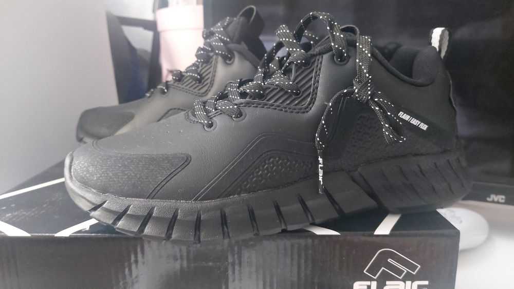 Маратонки Flair , 36 номер, черни