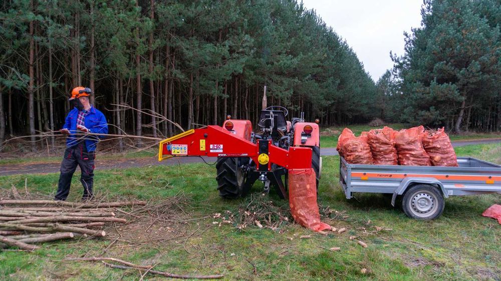 tocător crengi la tractor  r 60