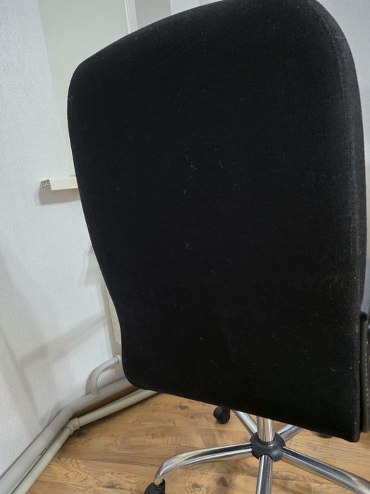 Продаётся офисное кресло