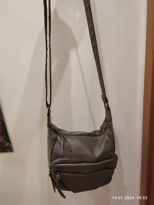 Нова кожена чанта с дълга дръжка