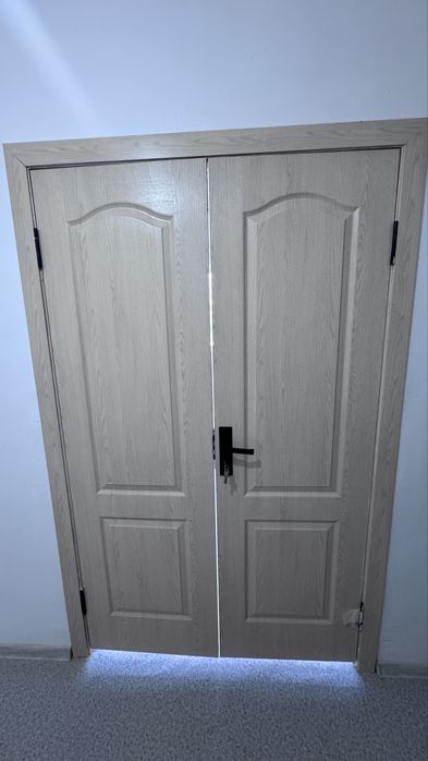 Почти новый есик