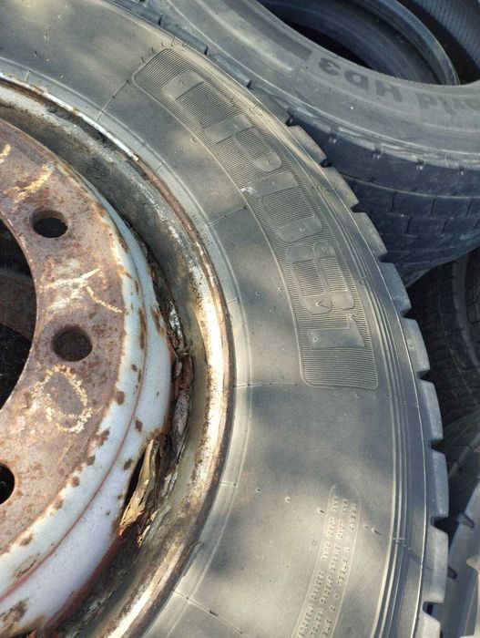 Товарни и индустриални гуми ВТОРА УПОТРЕБА