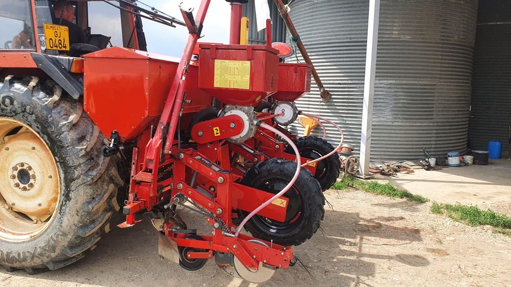 Semanatoare porumb 4 rânduri kongskilde