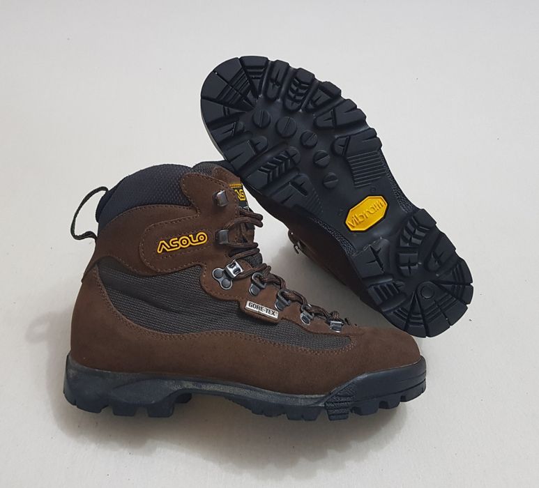 Bocanci ASOLO Gore Tex, piele naturală Nubuck Vibram, munte, vânătoare