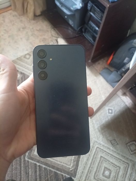 Samsung A25 телефон