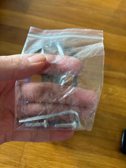 Поставка за шише за вода за велосипед