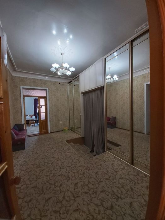 Продаю дом в центре Кибрайя