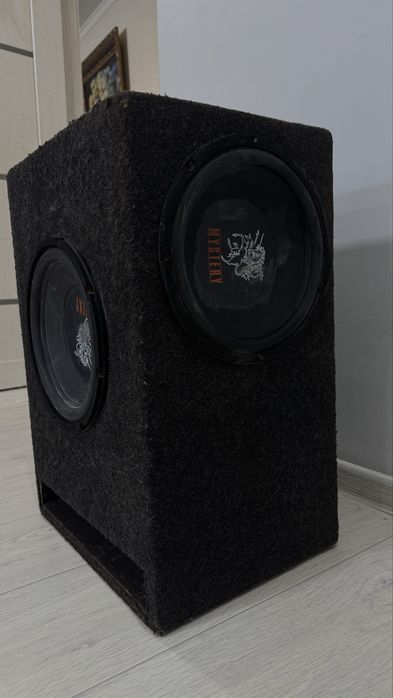 Продам сабвуфер. Срочно!