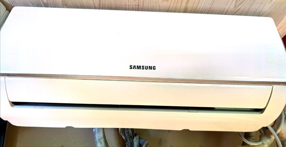 Кондиционер Samsung AR09TQHQAURNER