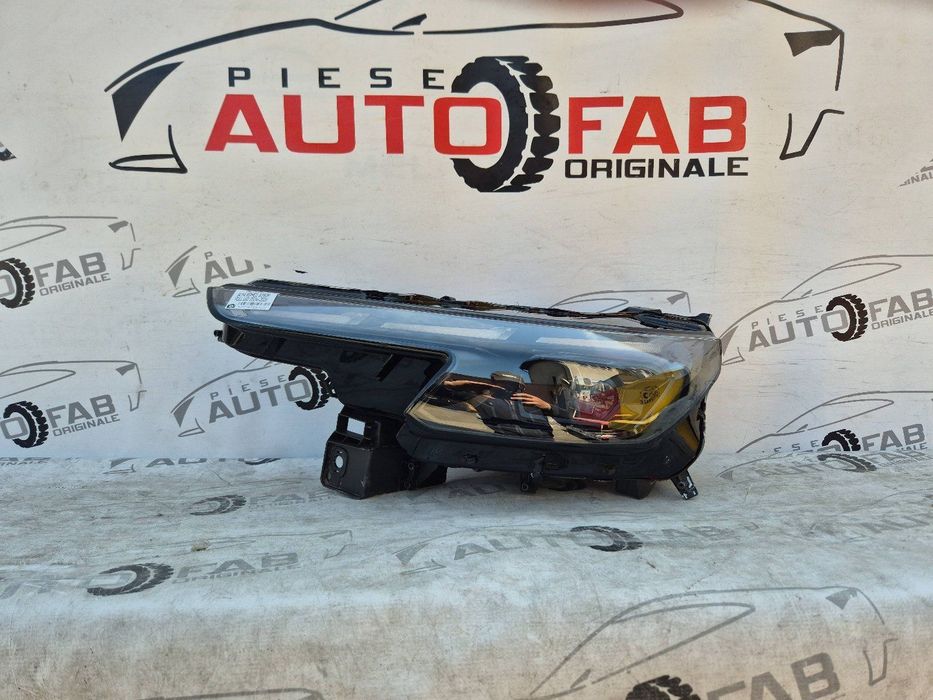 Far stanga Alfa Romeo Junior Full LED 50572577 Nou original