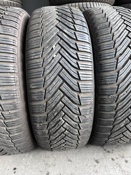 225/55/17 MICHELIN 4бр