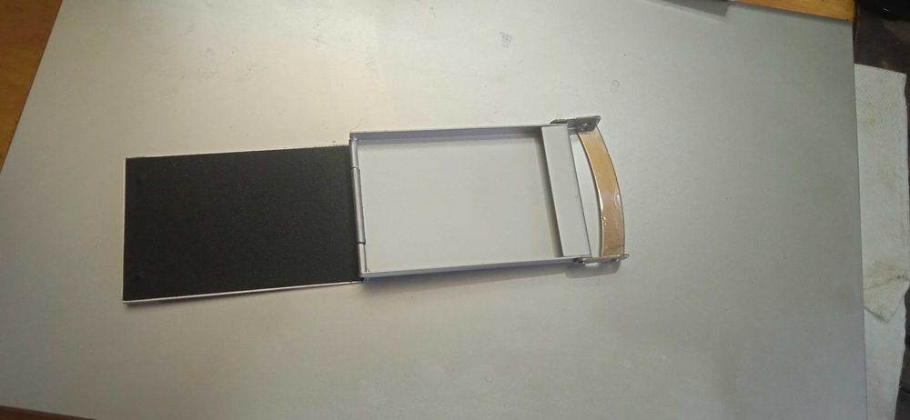 Визитница металл