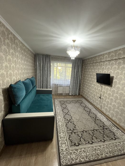 Продам квартиру бульвар гагарина 17/1
