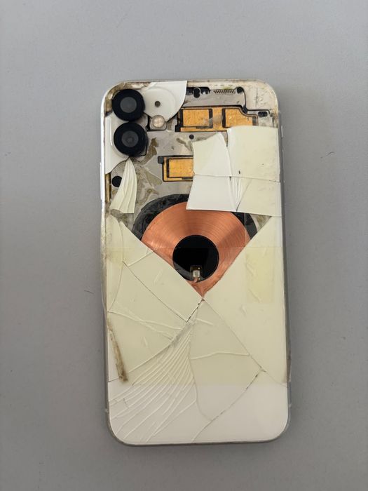 iphone11 акм 100%