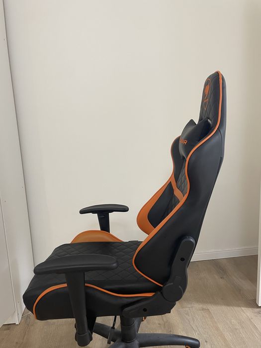 Компьютерное кресло Cougar