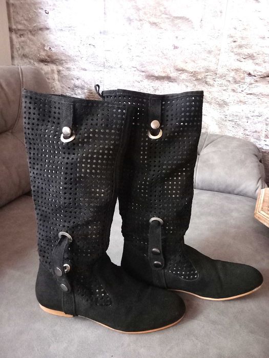 Дамски ботуши с перфорация – естествен велур, черни, № 38.5 - 39