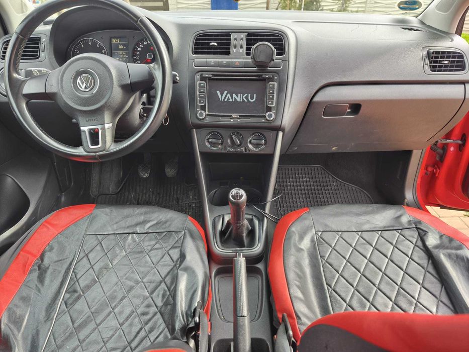 Volkswagen Polo 2009 – 1.4 Benzină, 85 CP, Dotări Complete