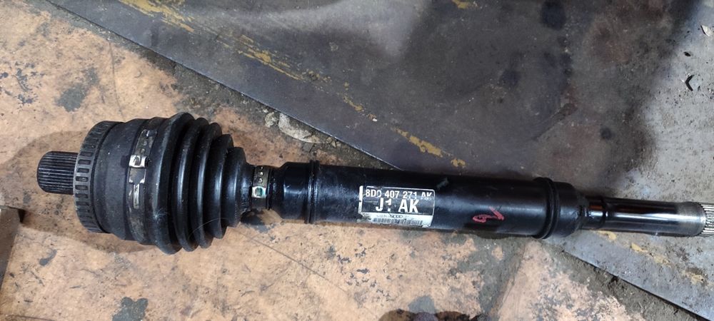 Продам привода на Ауди А4 пассат б5