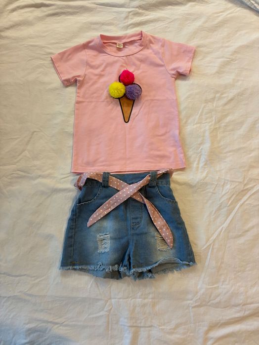 Летни дрехи и обувки за момиче