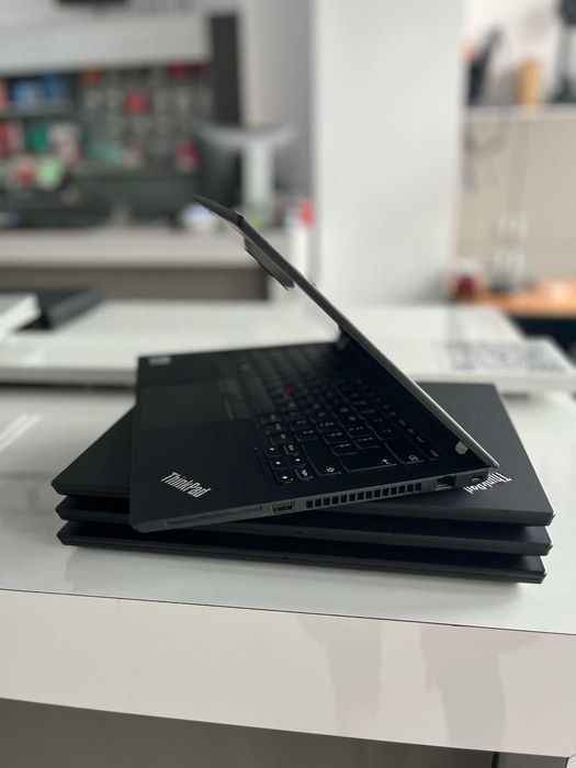 Lenovo ThinkPad T14-i5-10310U-16gb ram-256gb-Touchscreen
