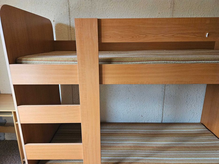 Двуетажно детско легло