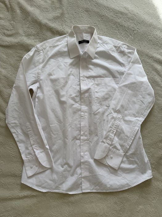 Рубашки мужские