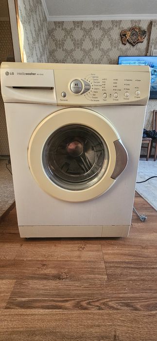 Продам стиральную машину