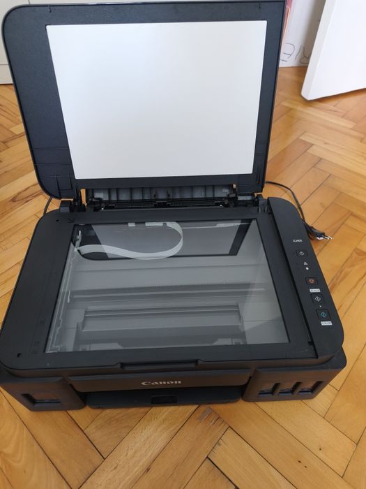 Canon pixma g2400 pentru parti