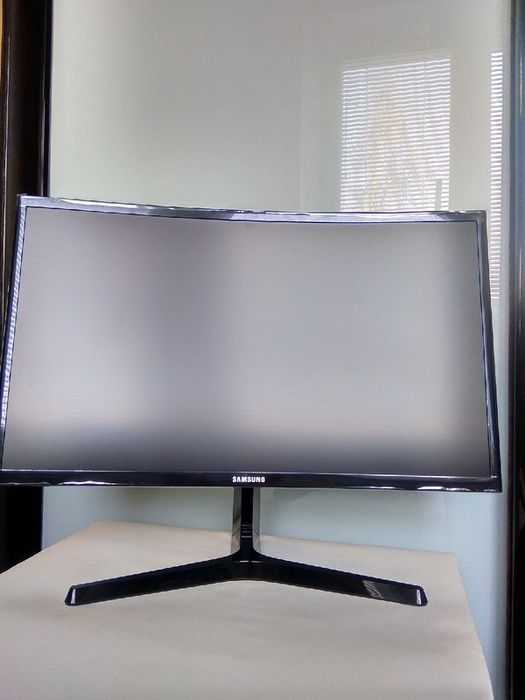 Монитор Samsung 23.5 | 1920х1080