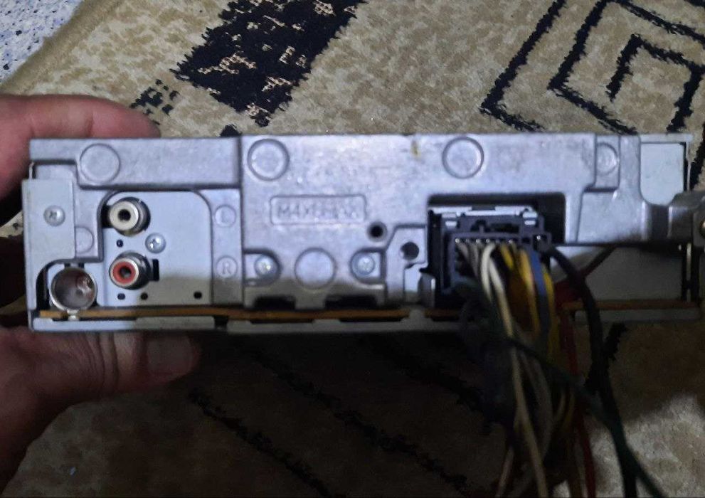 Продам автомагнитолу Pioneer