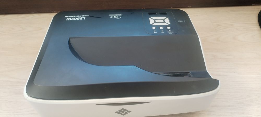 Лазарен Проектор I3