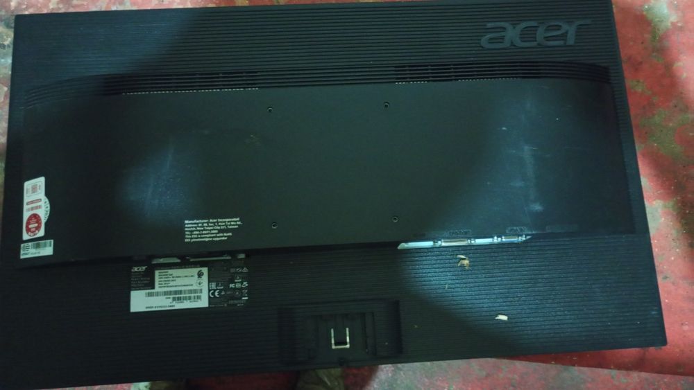 Monitoare Acer, 4 bucăți, Olanda, aduse recent, stare foarte bună