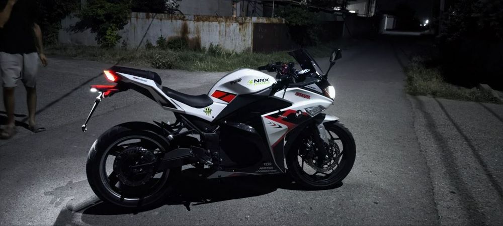 Электро байк Yamaha yzf r3 обмен бензинли мотоциклга