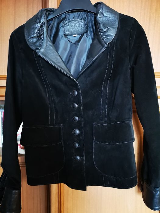 Черно велурено сако, размер 38