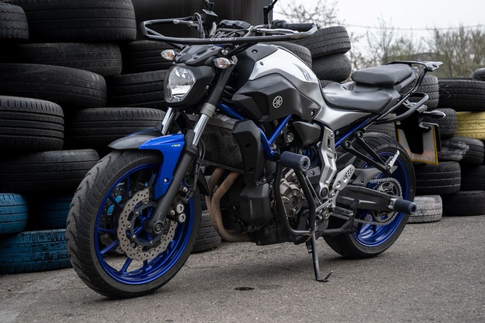 Yamaha mt 07 limitata A2