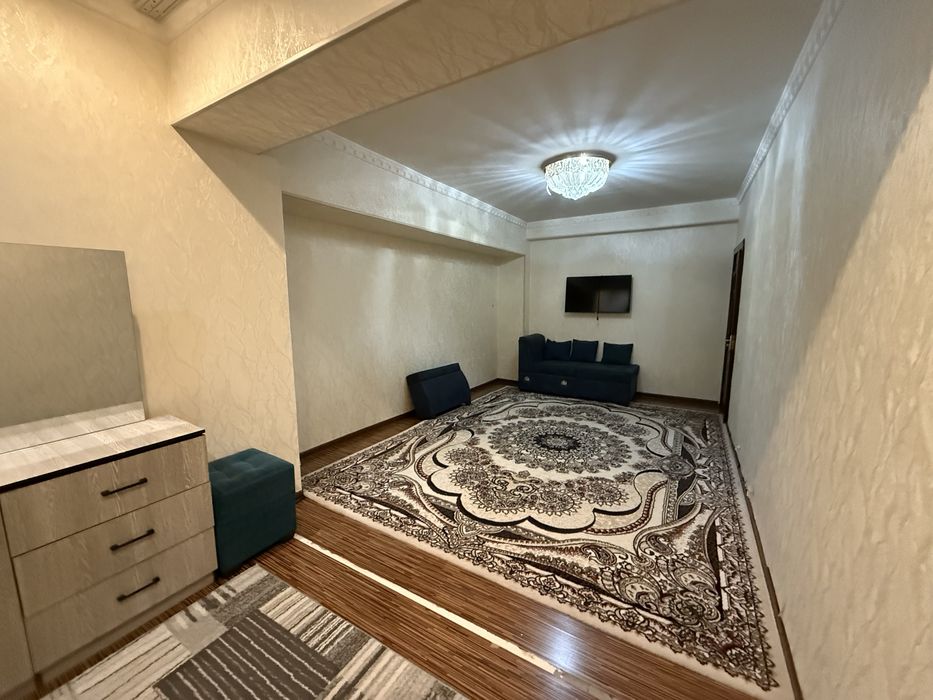 Лабзак 2- Комнатная Квартира В Аренду