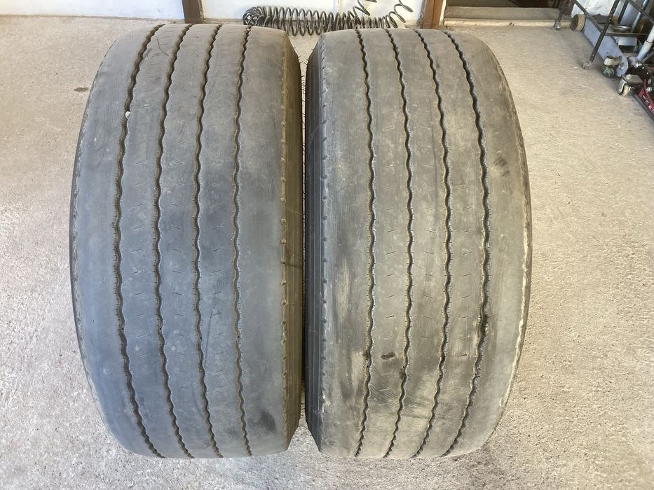 Гуми за камион 385-55-22.5