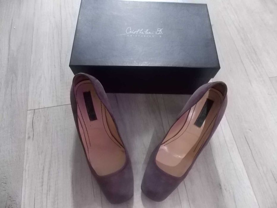 pantofi Musette si Mihai Albu - mas 38 si 39,5 - 200 lei