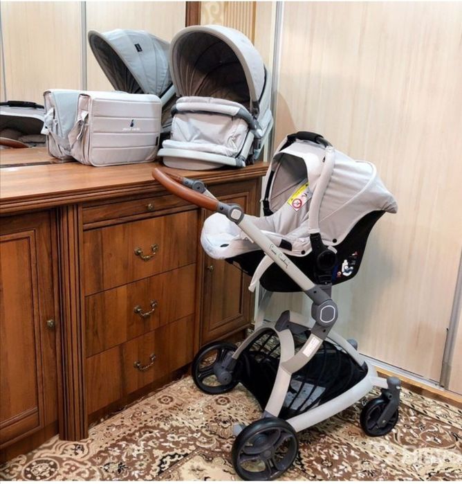 Продаю каляску и автокресло