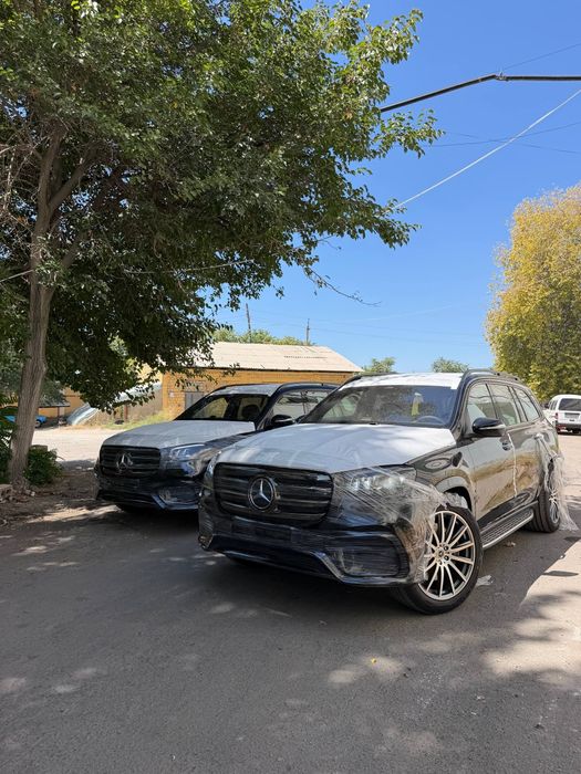 Mercedes Benz GLS450
