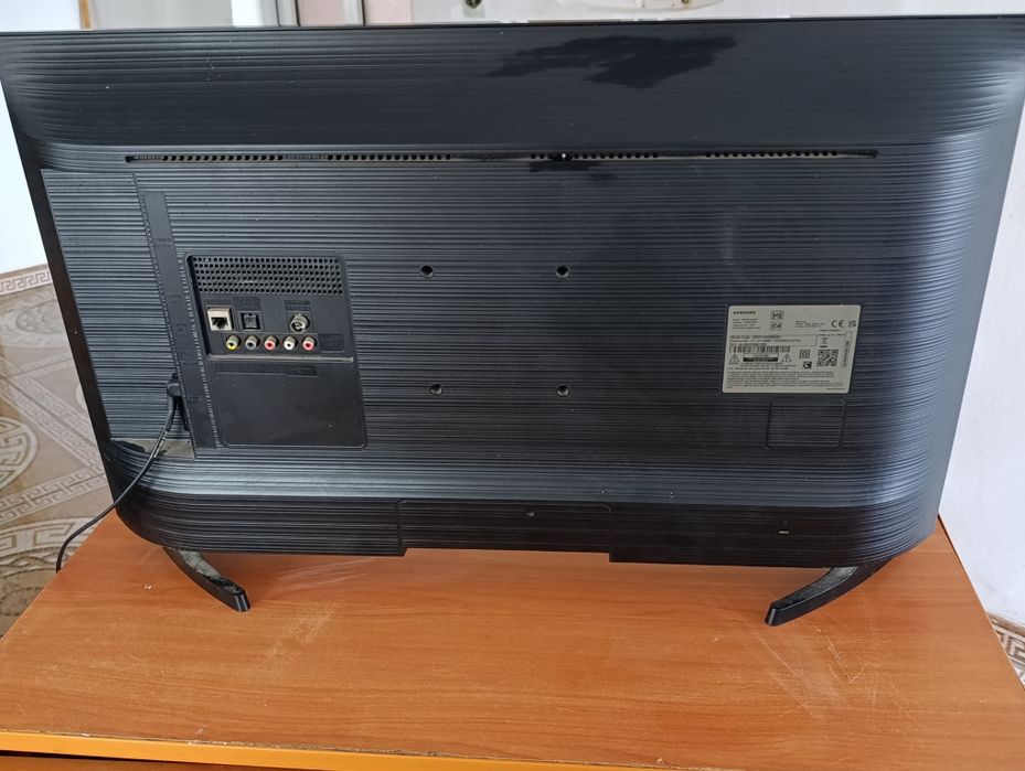 Vând plasma Samsung