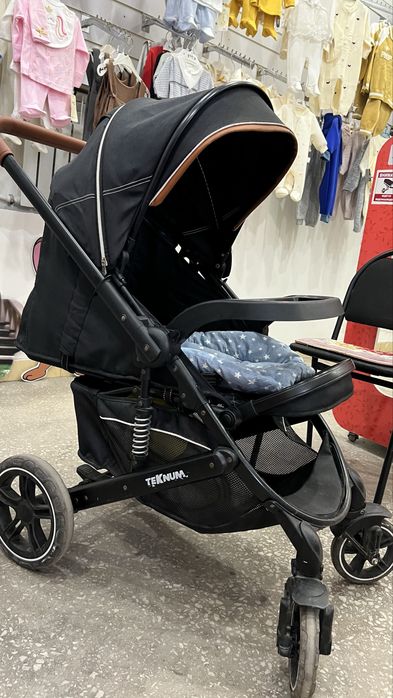 Срочно продам детскую коляску