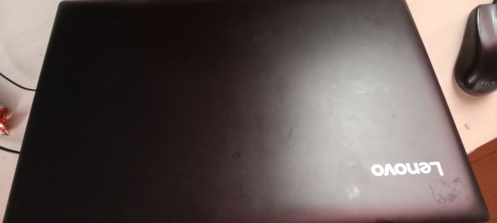 Продам Ноут Бук Lenovo