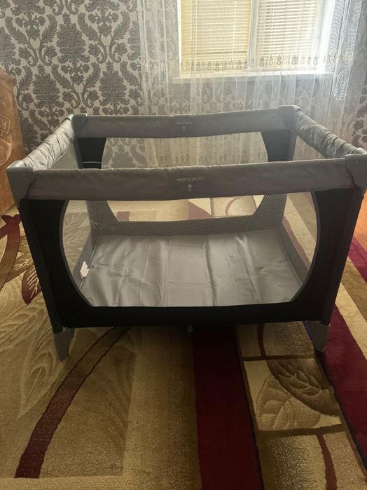 Продается детский манеж