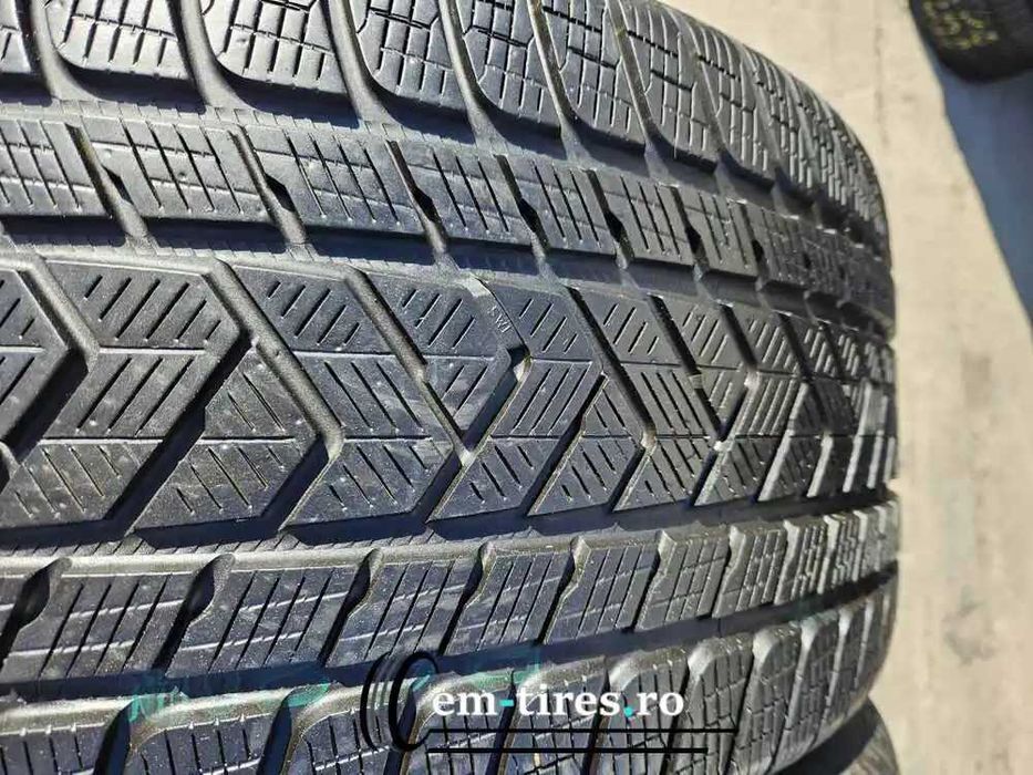 SET 2 Anvelope Iarna 295/45 R19 PIRELLI Scorpion Winter 113V