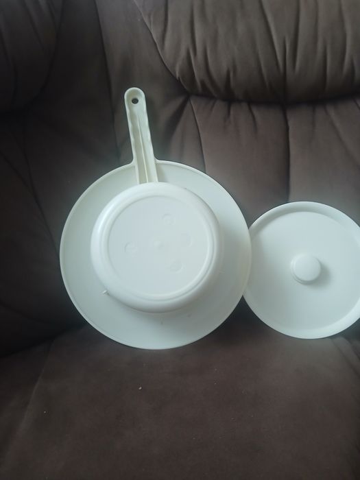 Plosca igiena persoana dizabilitati atât din plastic cât și inoxne  noua