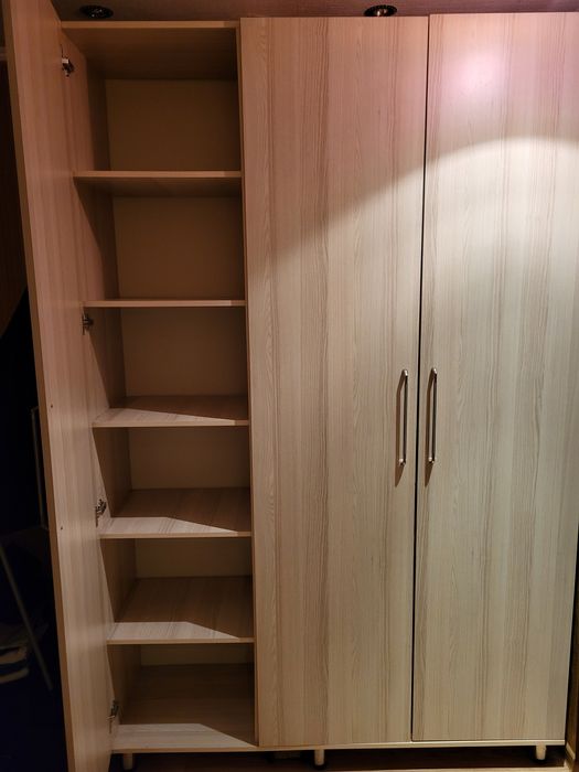 Продам шкаф для вещей