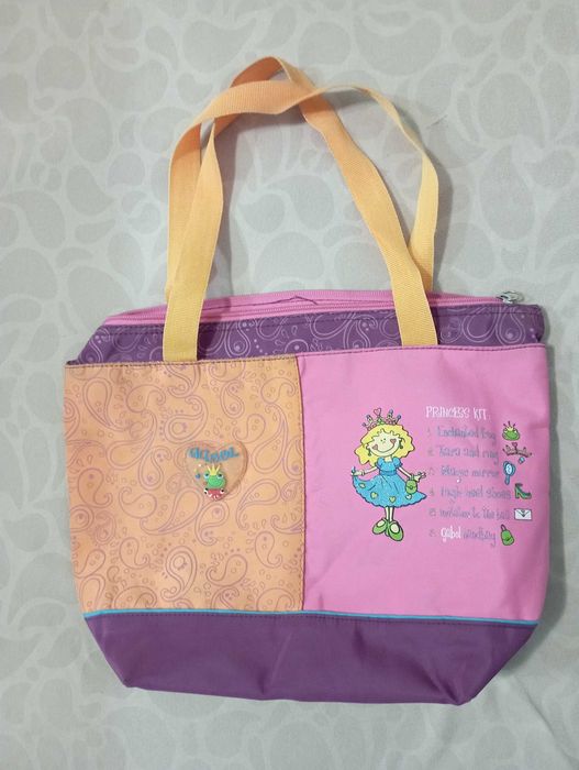 Чанта за малки госпожици