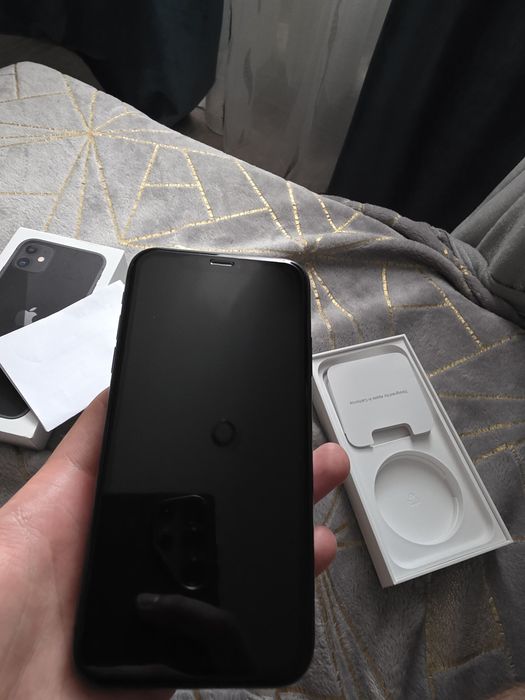 iPhone  11 128 gb