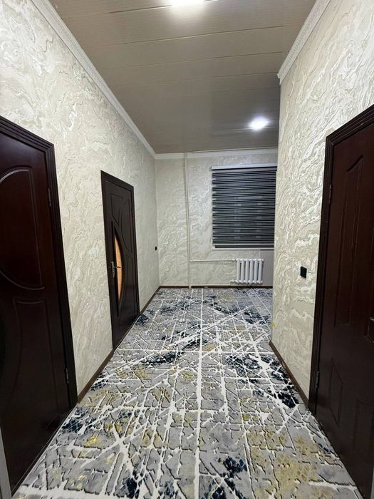 2 хонали килинган 3 каватда жойлашган квартира сотилади. 5 каватли янг